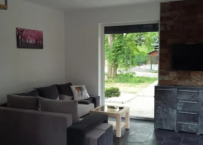 Heaven Kujanki Деревянный коттедж Kujanki (Greater Poland)