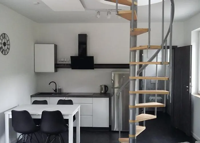 Heaven Kujanki Lodge